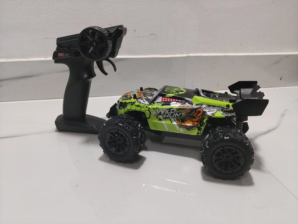NO:14 MONSTER ENOZE REMOTE CAR