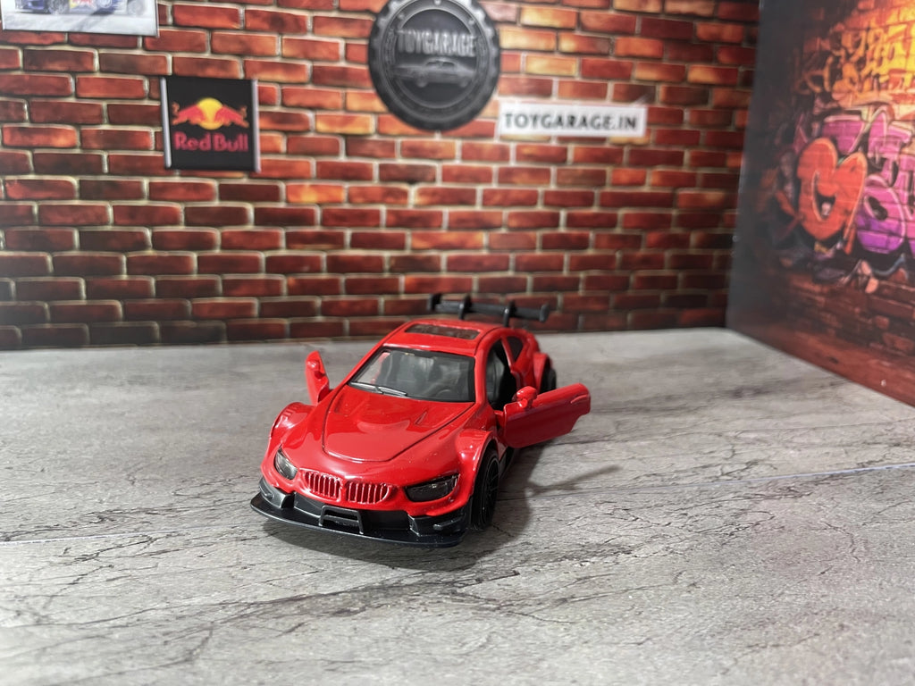 NO:10 BMW M4 gt 1:43 SCALE