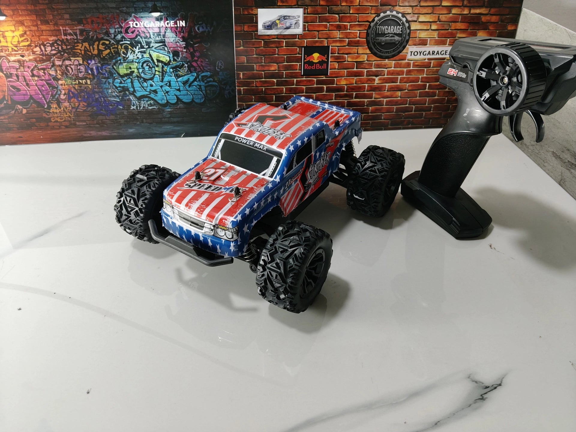 NO:14 MONSTER ENOZE REMOTE CAR