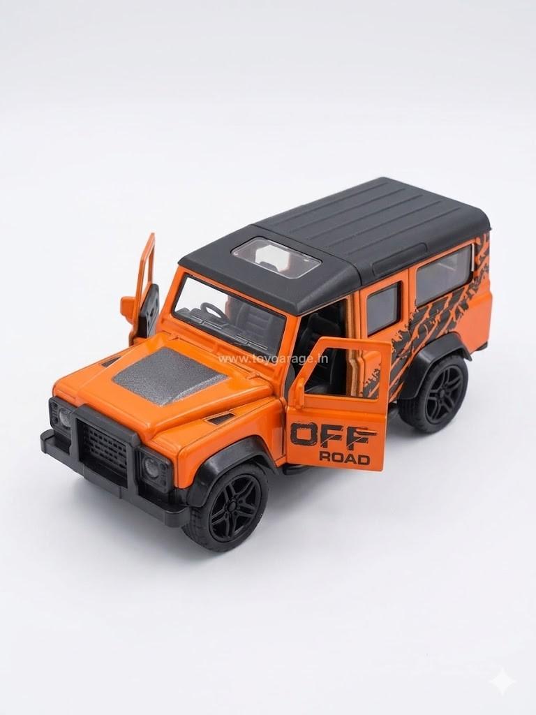 NO:28 LAND ROVER DEFENDER 1:43 SCALE