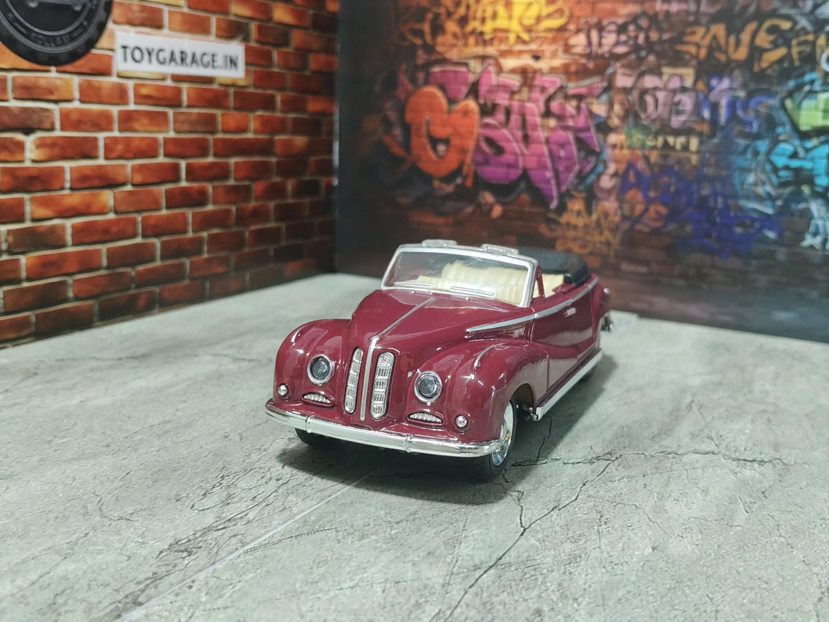 NO:31 1954BMW 502 1:36 SCALE