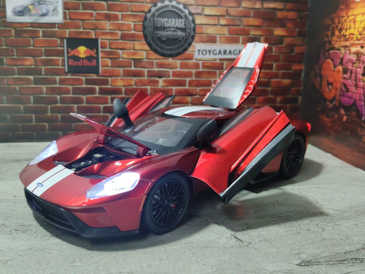 NO:17 FORD GT 1:24 SCALE