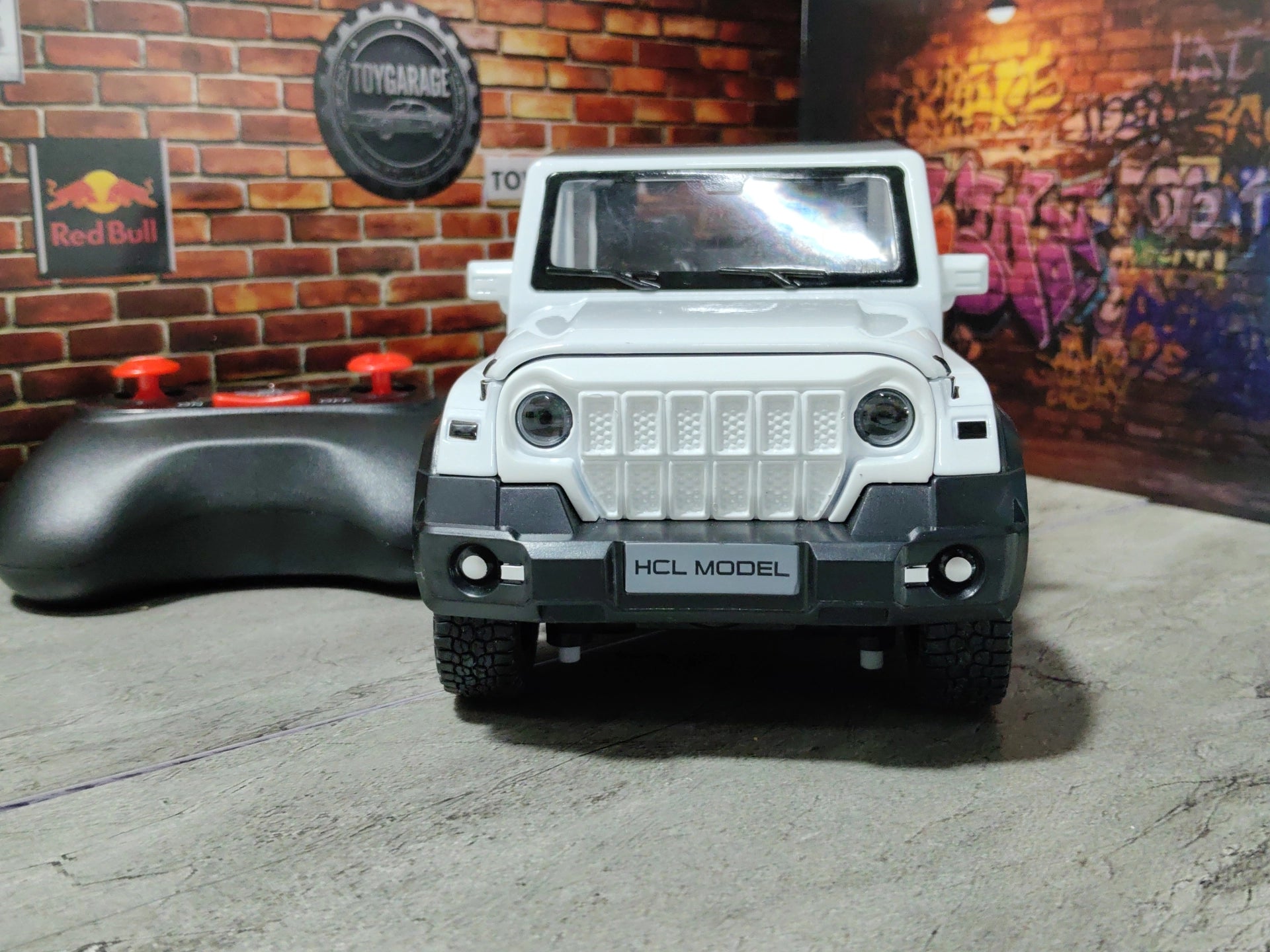 NO:13 THAR ROXX REMOTE CAR