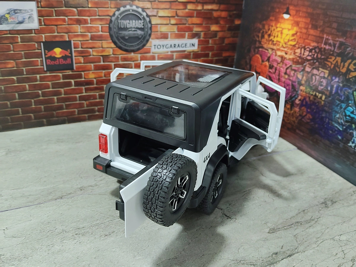 NO:13 THAR ROXX REMOTE CAR