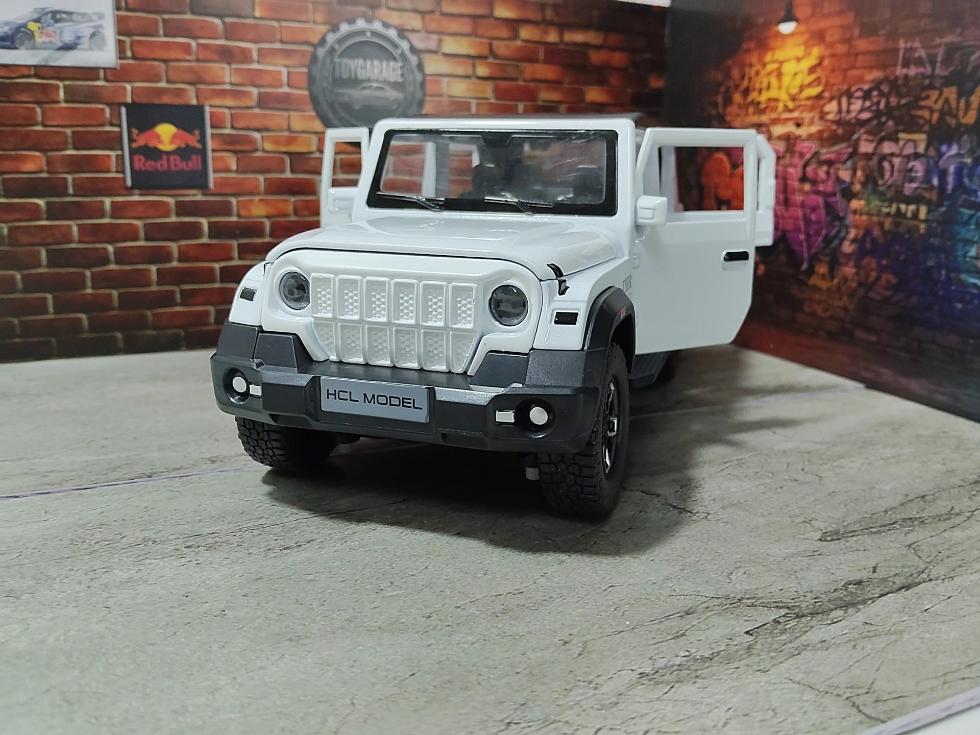 NO:13 THAR ROXX REMOTE CAR