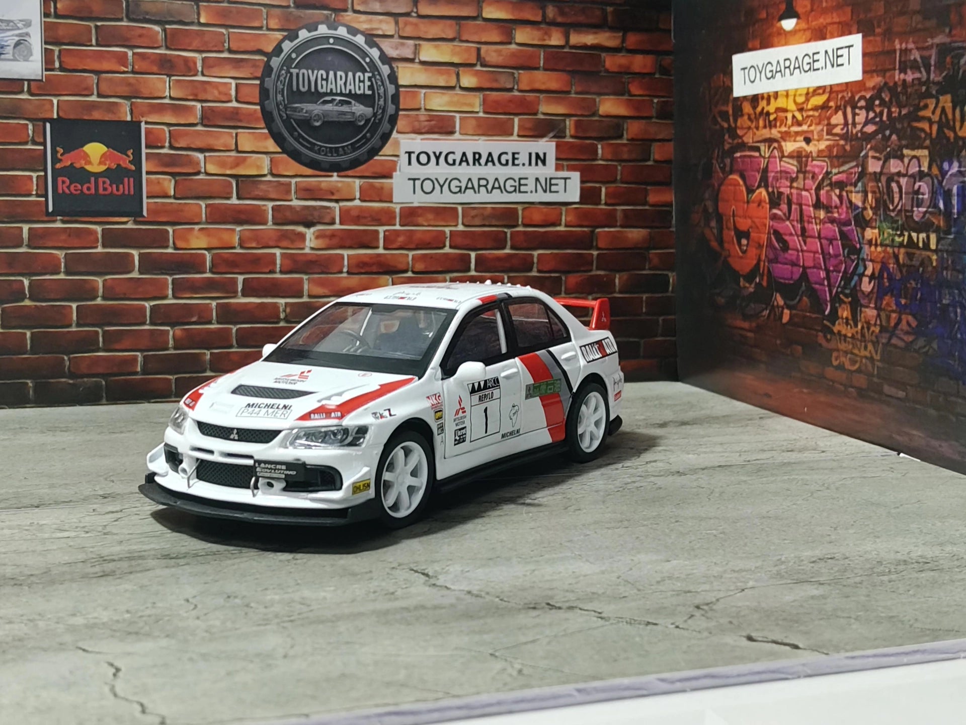 Mitsubishi Lancer evolution rally 32