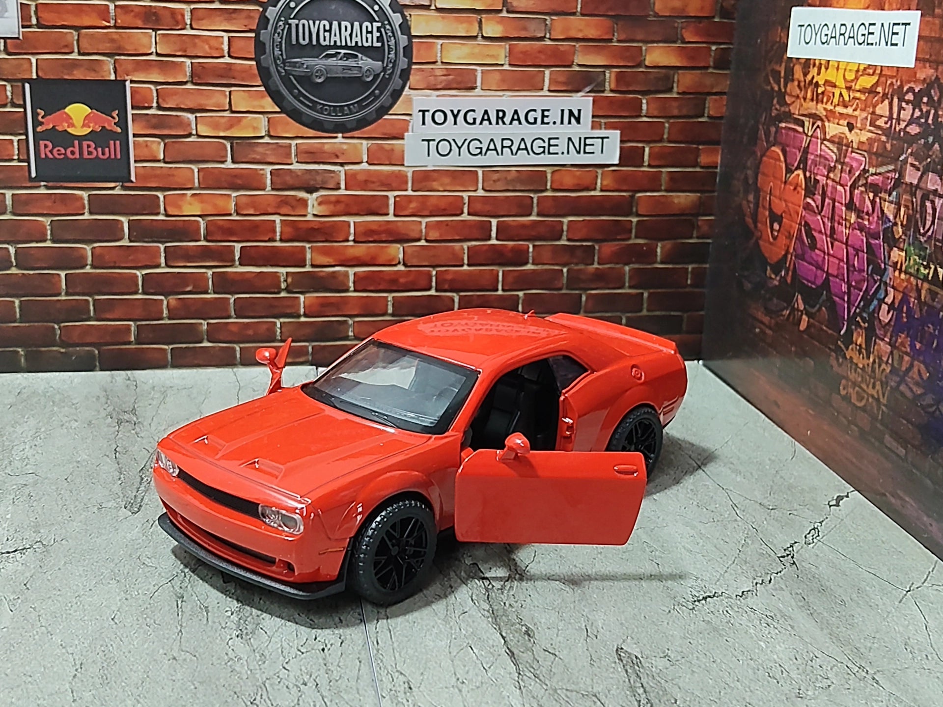 DODGE CHALLENGER zxy 32