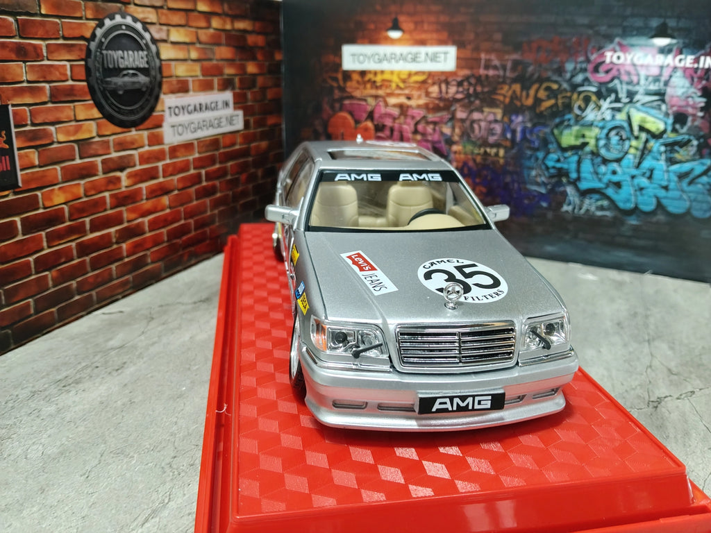 NO:16 MERCEDES BENZ 140 modified 1:24 SCALE