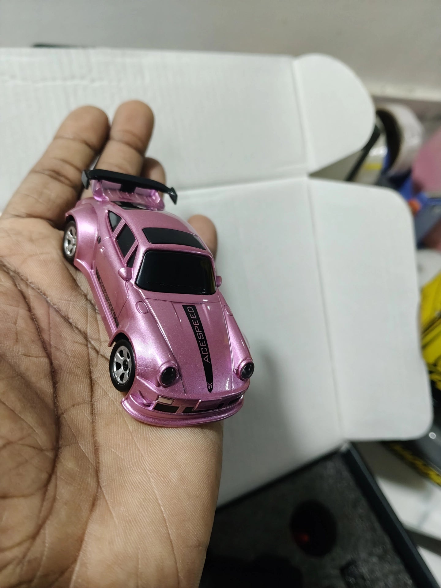 NO:5 PORSCHE 911 MINI DRIFT RC 1:64 SCALE