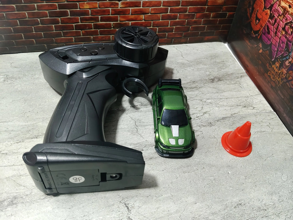 NO:3 MITSUBISHI ECLIPSE MINI DRIFT RC  1:64