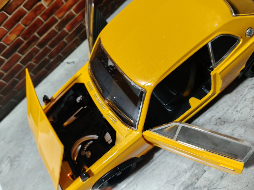NO:15 NISSAN SKYLINE 2000GT R (KPGC10) 1:24 SCALE
