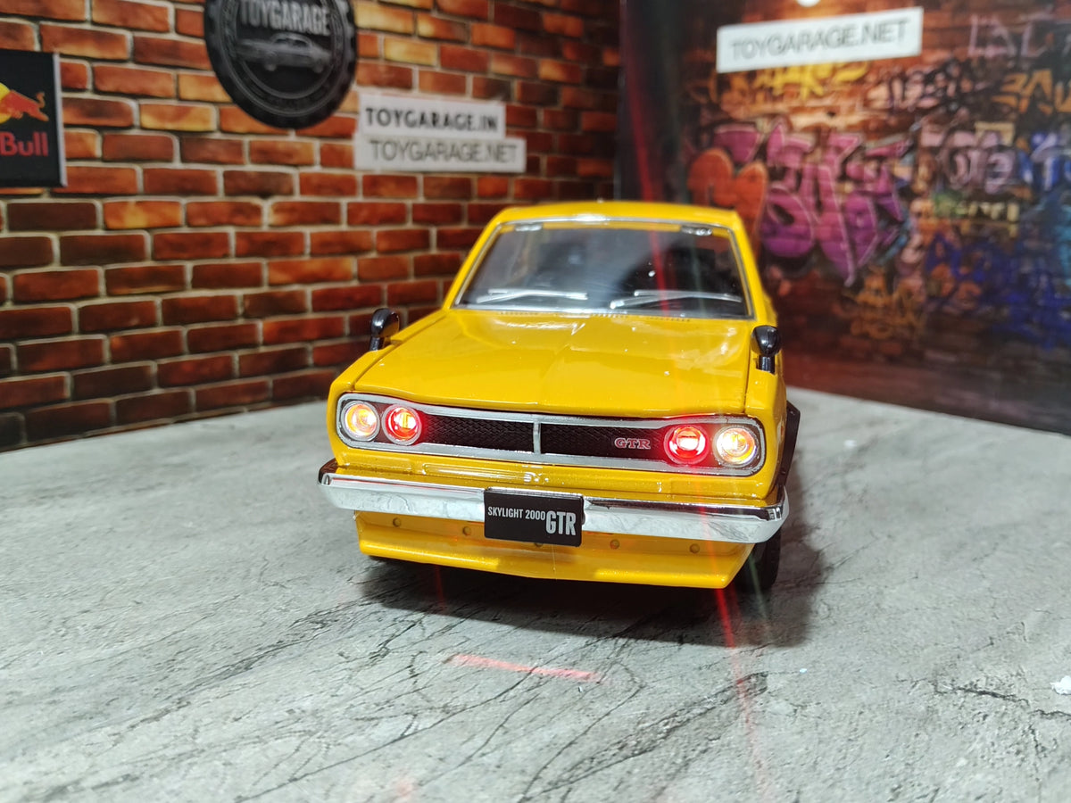 NO:15 NISSAN SKYLINE 2000GT R (KPGC10) 1:24 SCALE