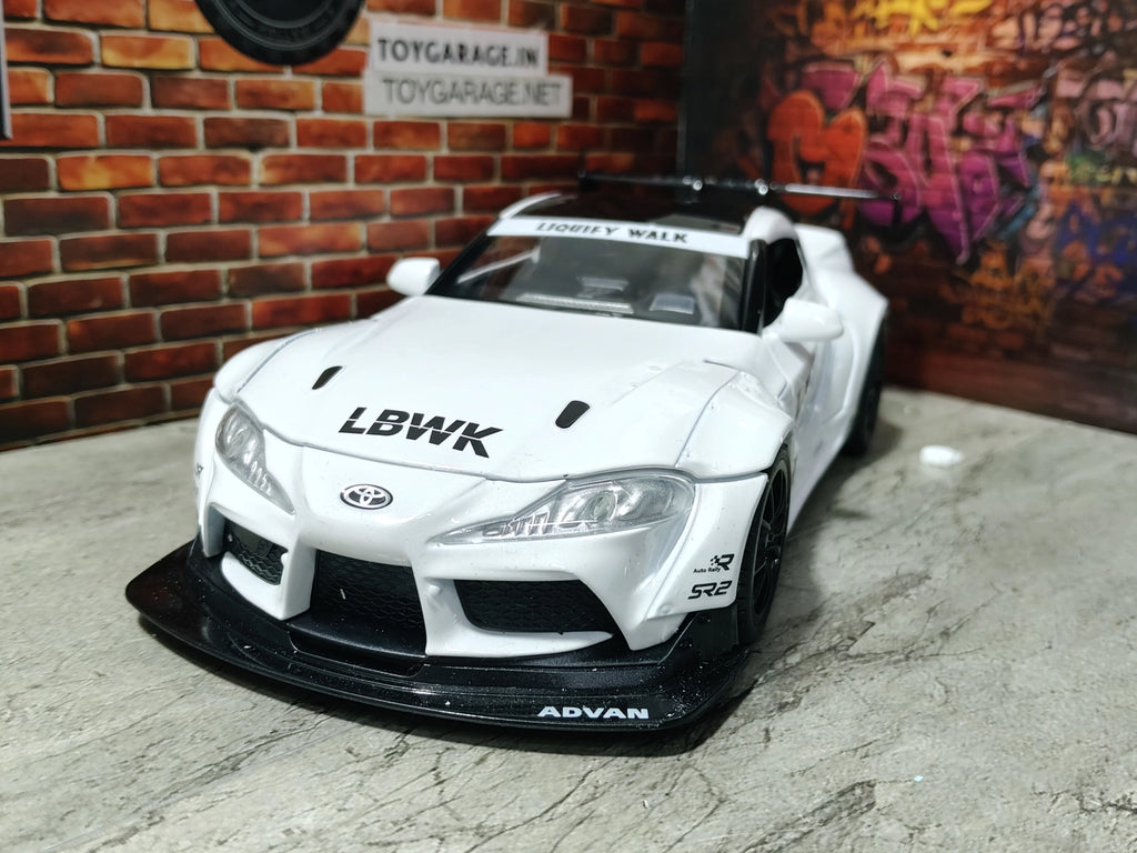 NO:11 SUPRA MARK 5 LBWK 1:24 SCALE