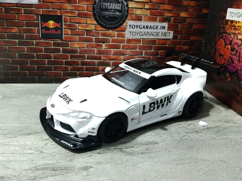 NO:11 SUPRA MARK 5 LBWK 1:24 SCALE