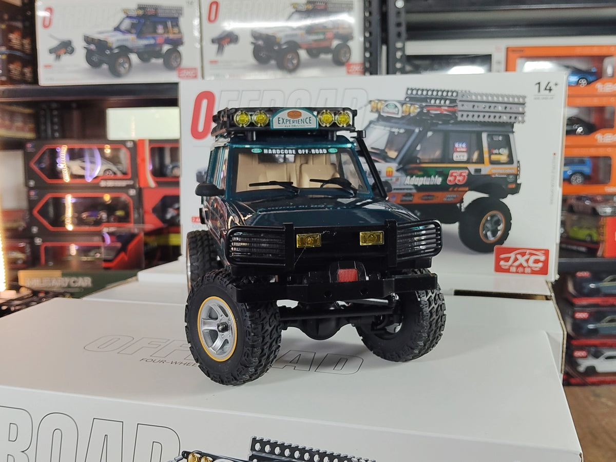 NO:6 JXC LR 1801(LAND ROVER )1:18 SCALE