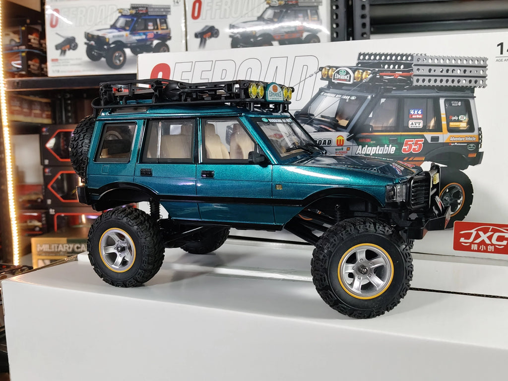 NO:6 JXC LR 1801(LAND ROVER )1:18 SCALE
