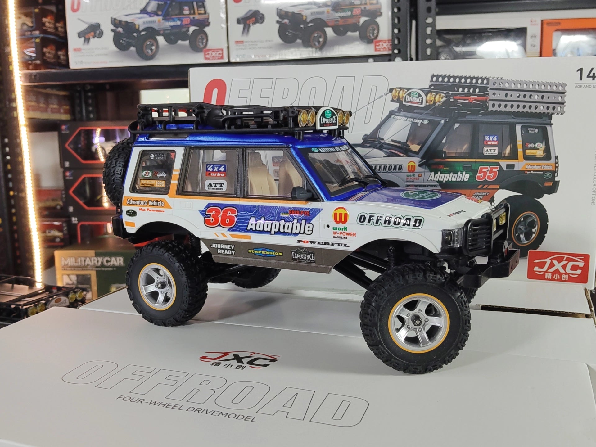 NO:6 JXC LR 1801(LAND ROVER )1:18 SCALE