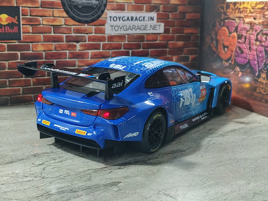 NO:9 BMW M4 GT3 1:24 SCALE