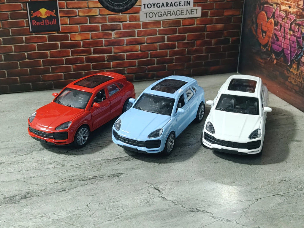 NO:16 PORSCHE CAYENNE  1:43 SCALE