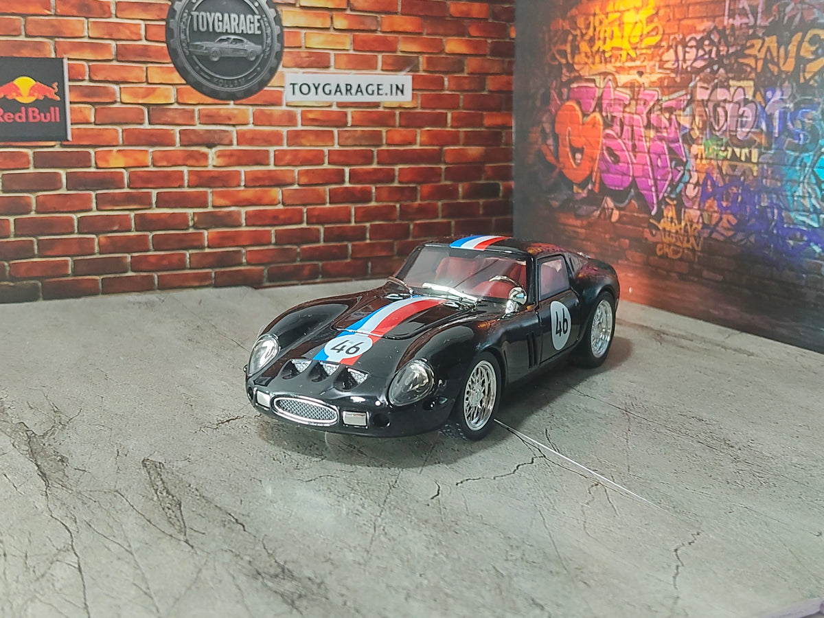NO:21 FERRARI 250 GTO 1:32 SCALE