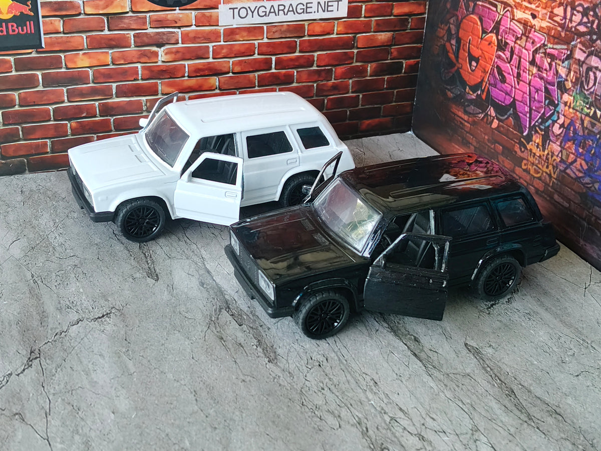 NO:42 LADA VAZ 2104 1:36 SCALE