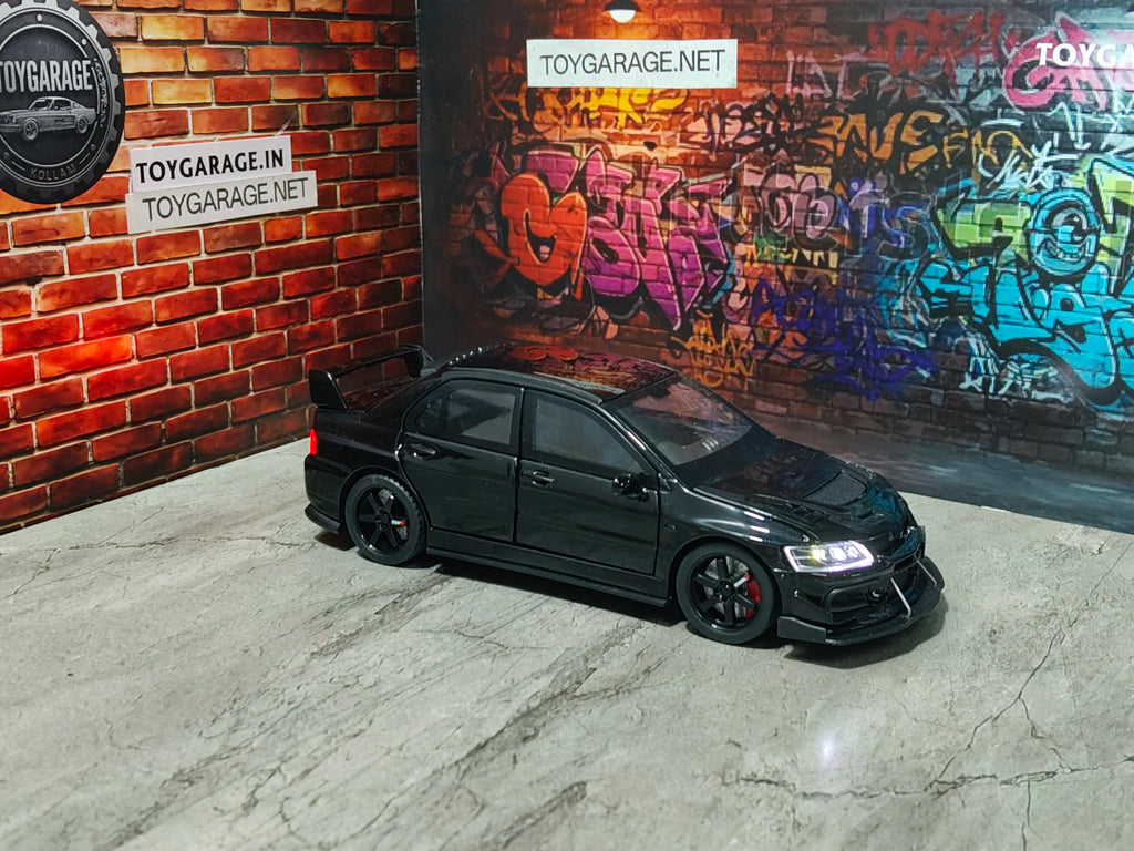 NO:15 MITSUBISHI LANCER EVOLUTION 1:32 SCALE