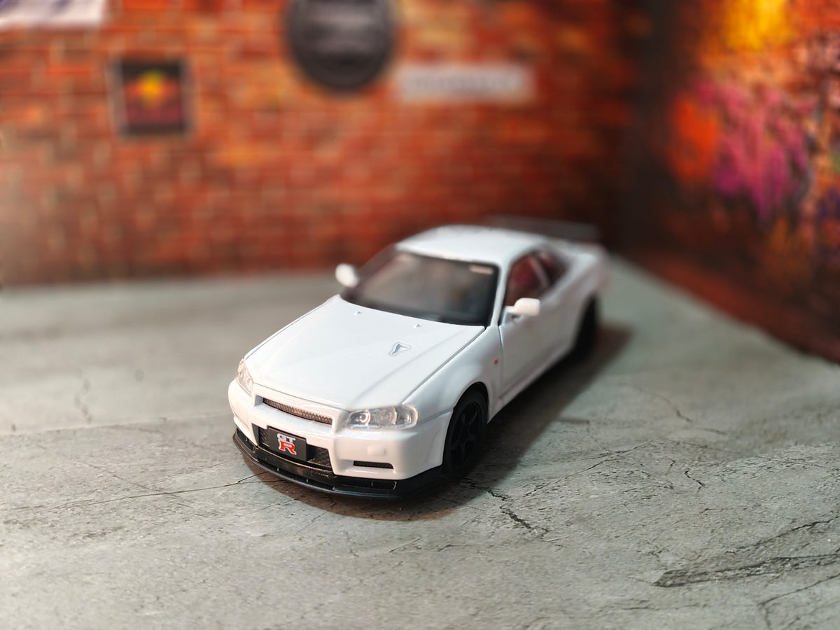 NO:2 NISSAN GTR R34 T1 1:32 SCALE