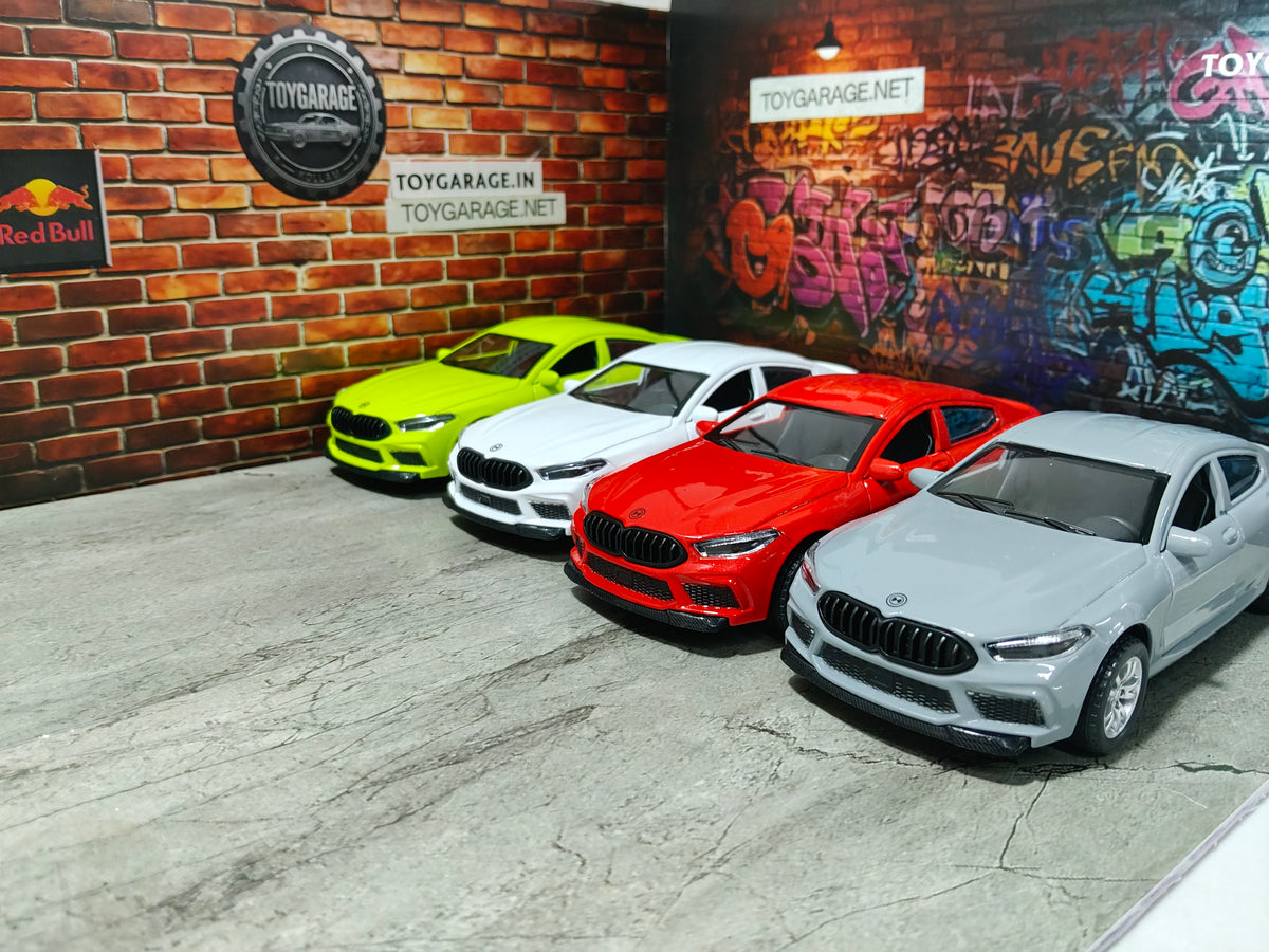 NO:6 BMW M8 T2 1:32 SCALE