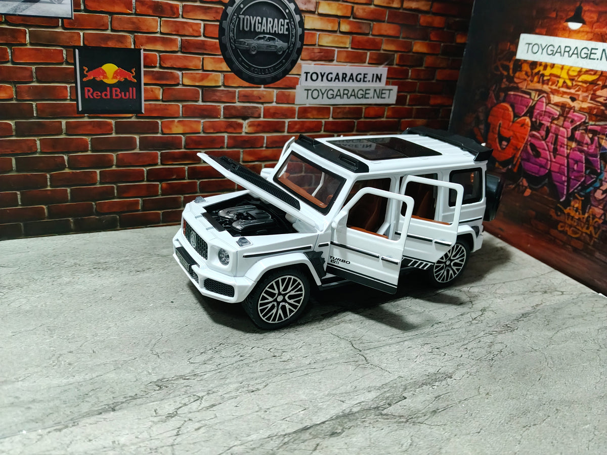 NO:11 GWAGON BRABUS 1:32 SCALE