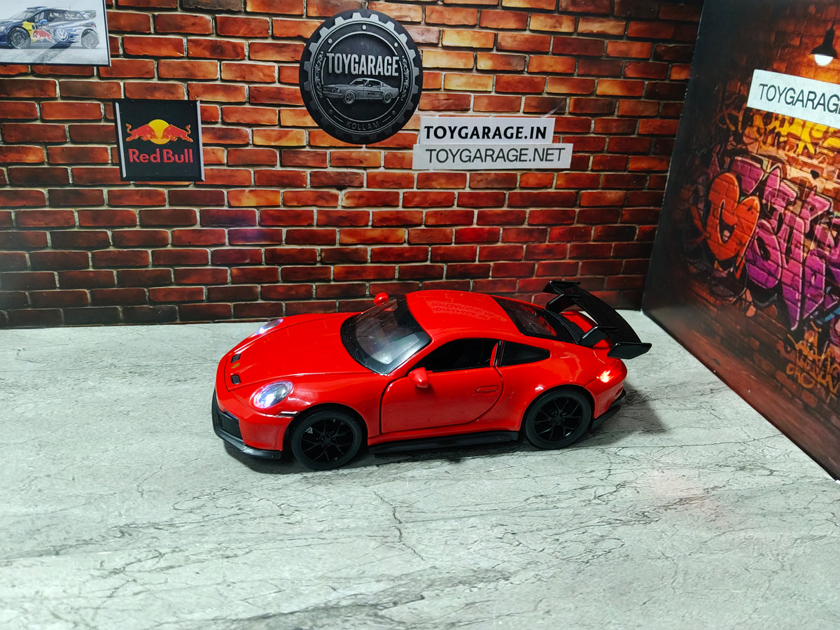 NO:12 PORSCHE 911 GT3 1:32 SCALE