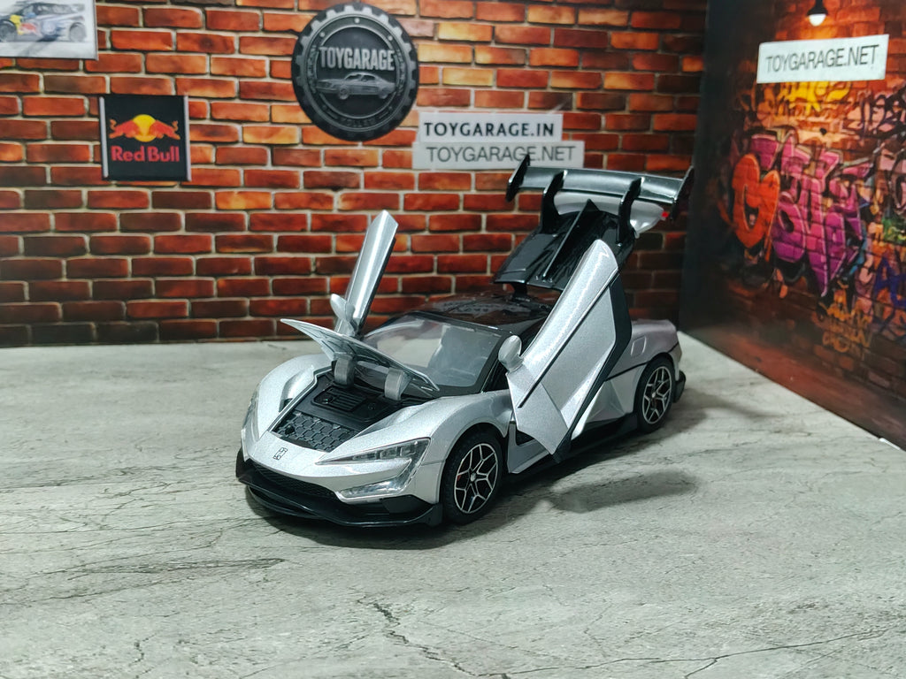 NO:38 BYD YANGWANG V9 1:32 SCALE