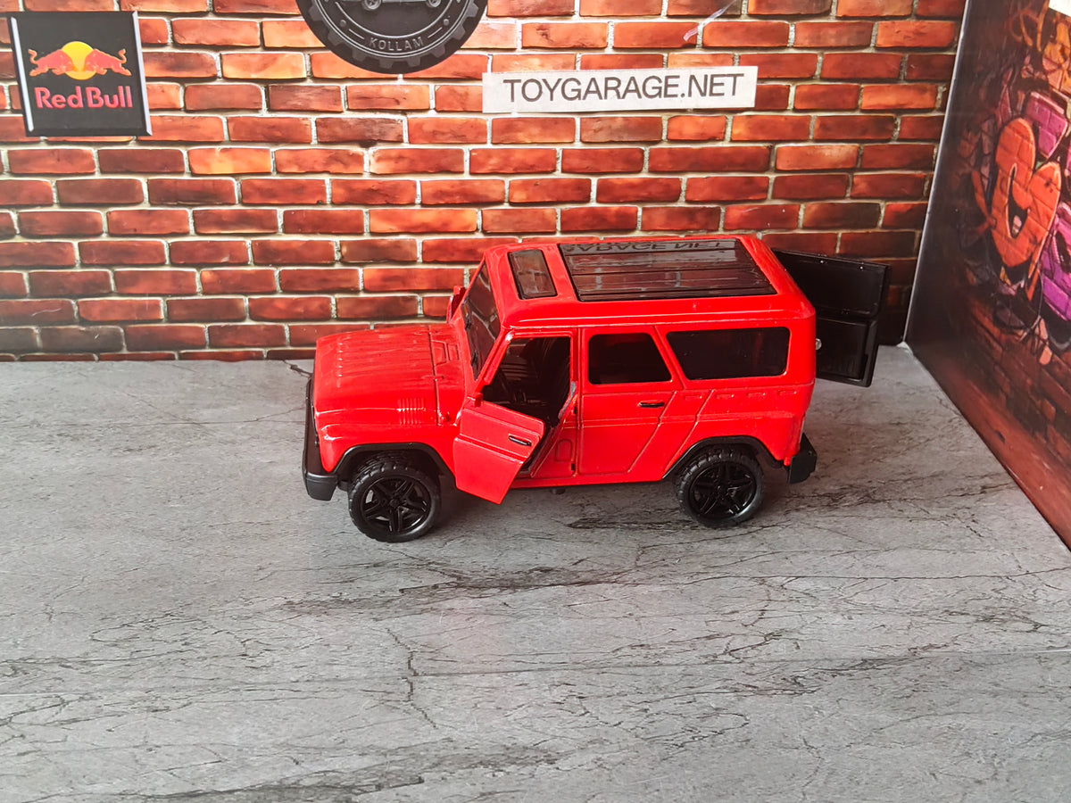 NO:75 RUSSIAN VAZ HUNTER OFFROAD JEEP 1:36 SCALE