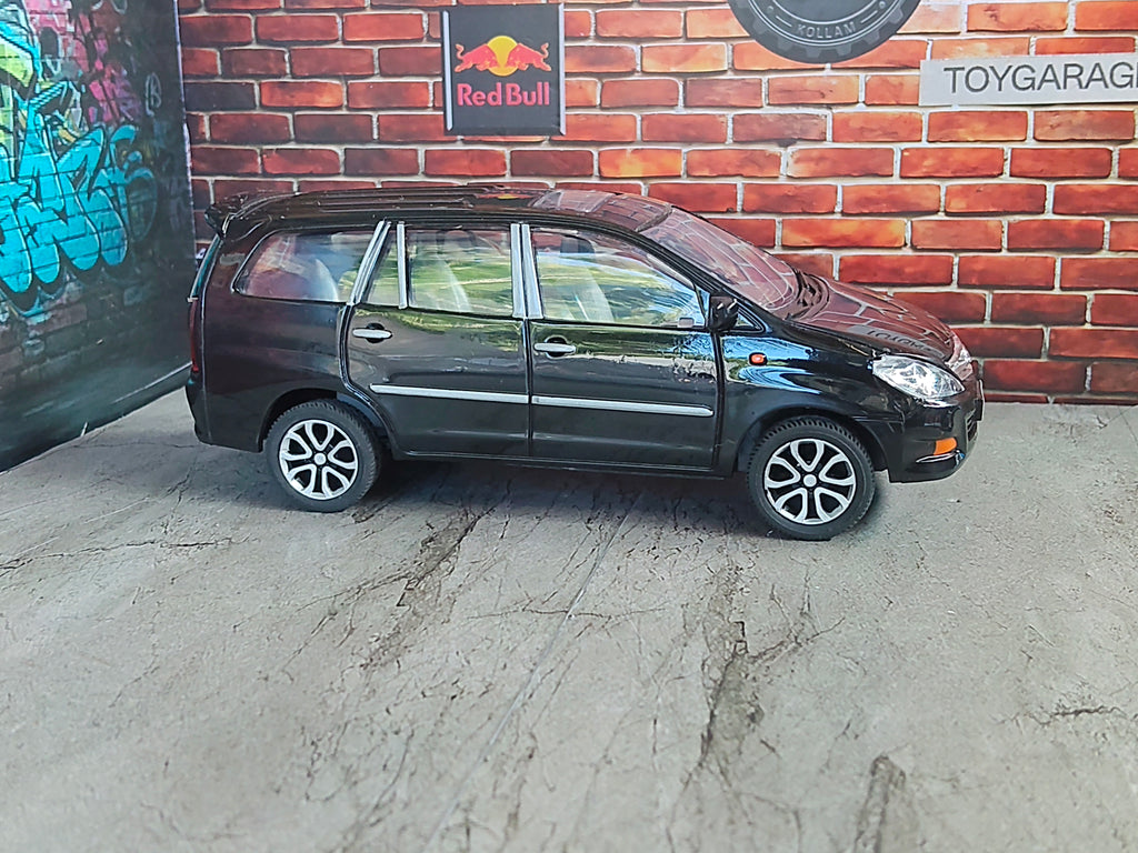 NO:4 INNOVA [centy]