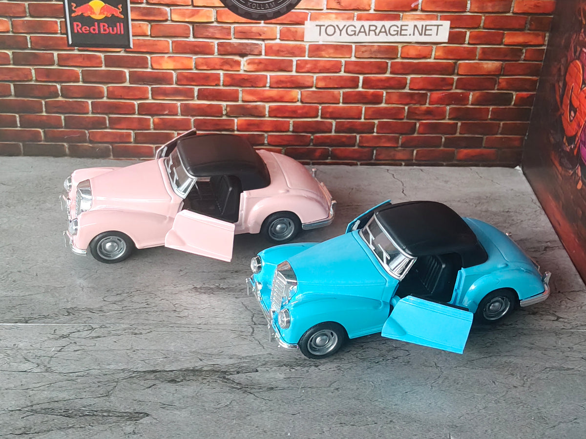 NO:68 1952 MERCEDES BENZ 220 CABRIOLET A 1:36 SCALE