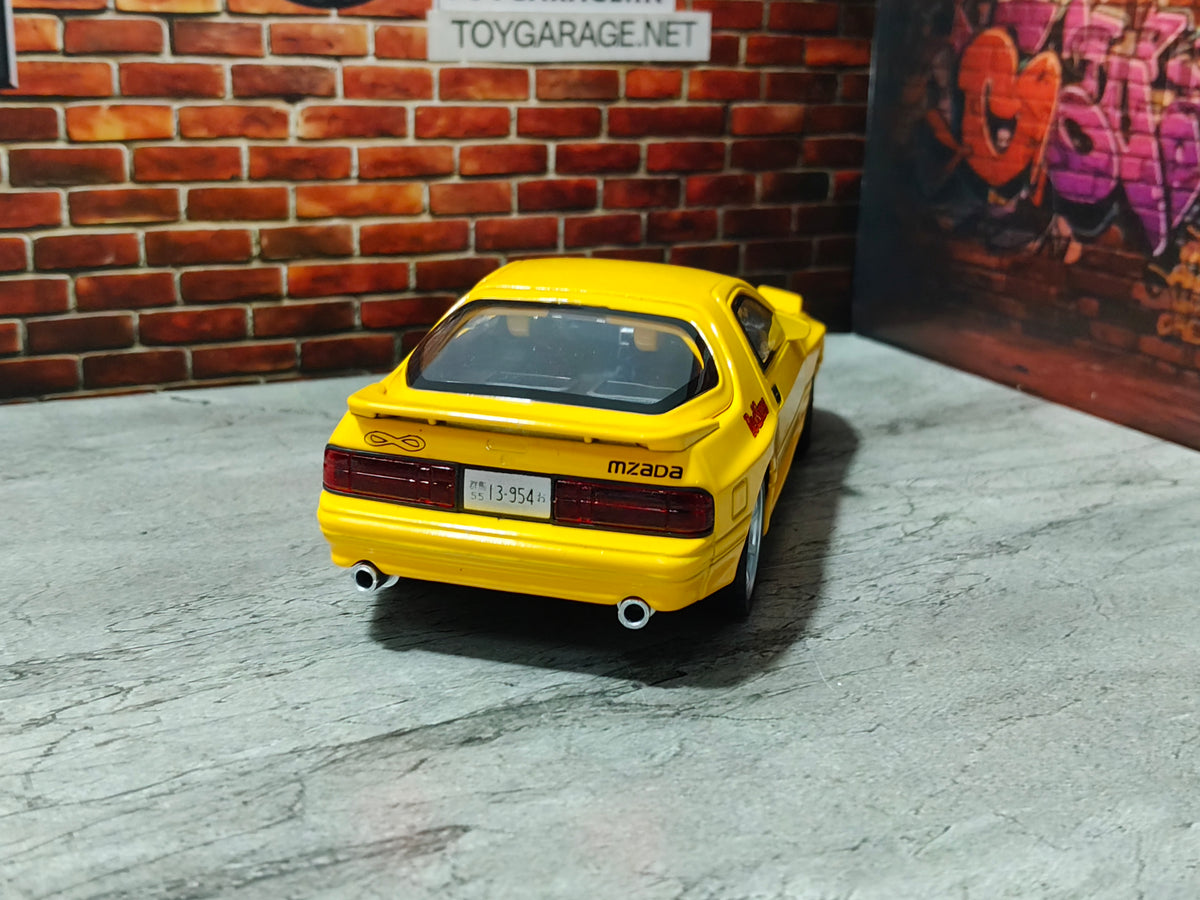 NO:8 MAZDA RX 1:32 SCALE