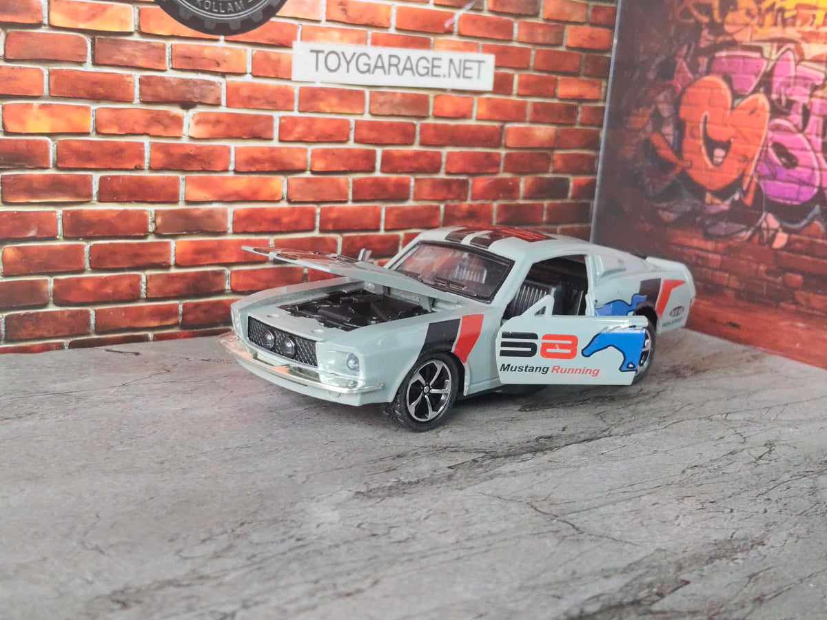 NO:76 1967 FORD MUSTANG 1:36 SCALE