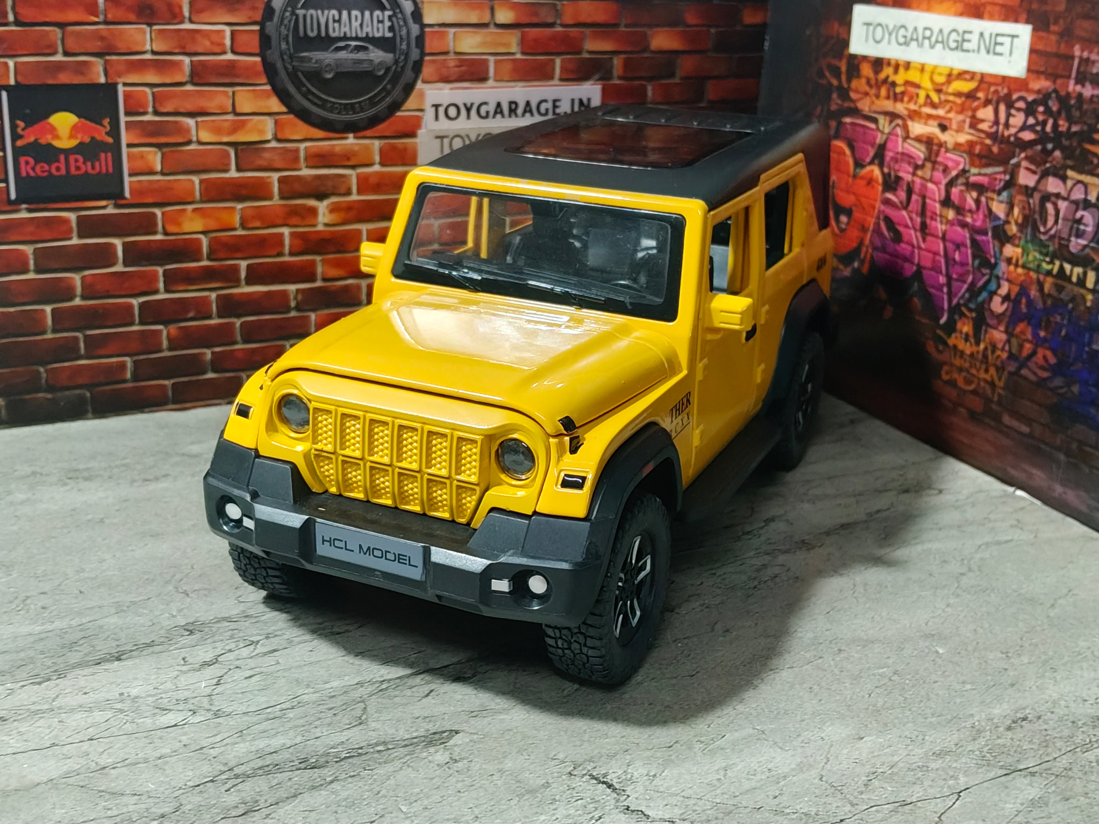NO:13 THAR ROXX REMOTE CAR