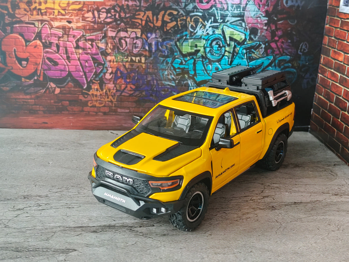NO:28 RAM MAMMOTH 1:32 SCALE