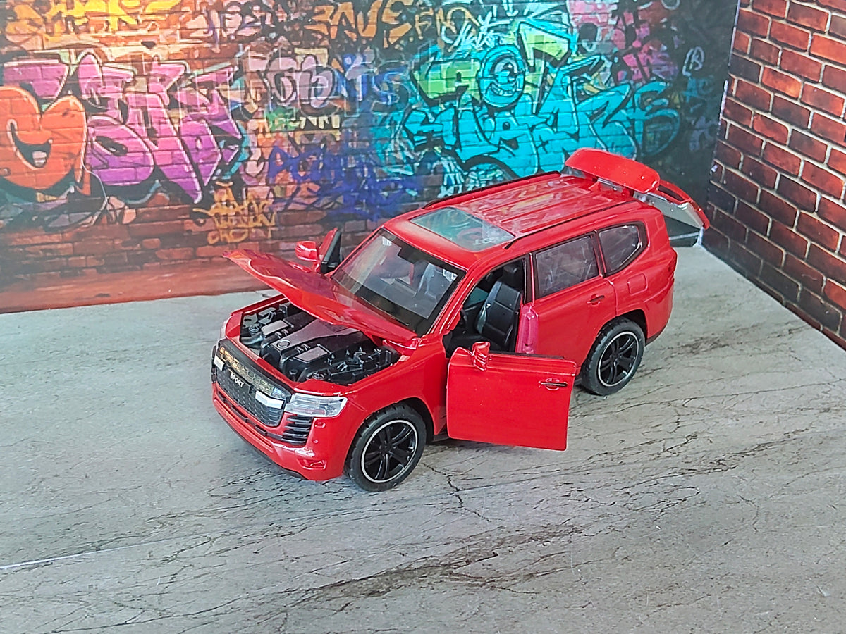 NO:39 TOYOTA LAND CRUISER LUMO 1:32 SCALE