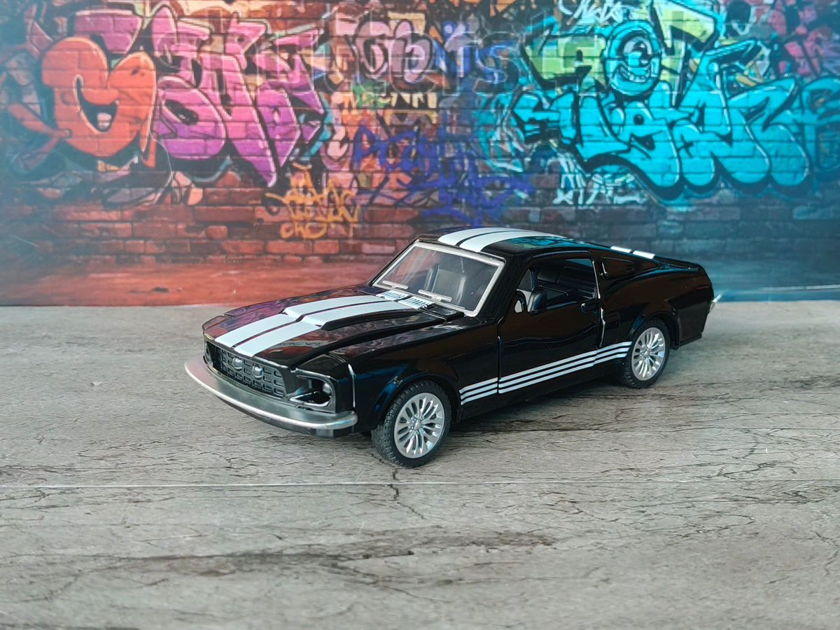 NO:76 1967 FORD MUSTANG 1:36 SCALE