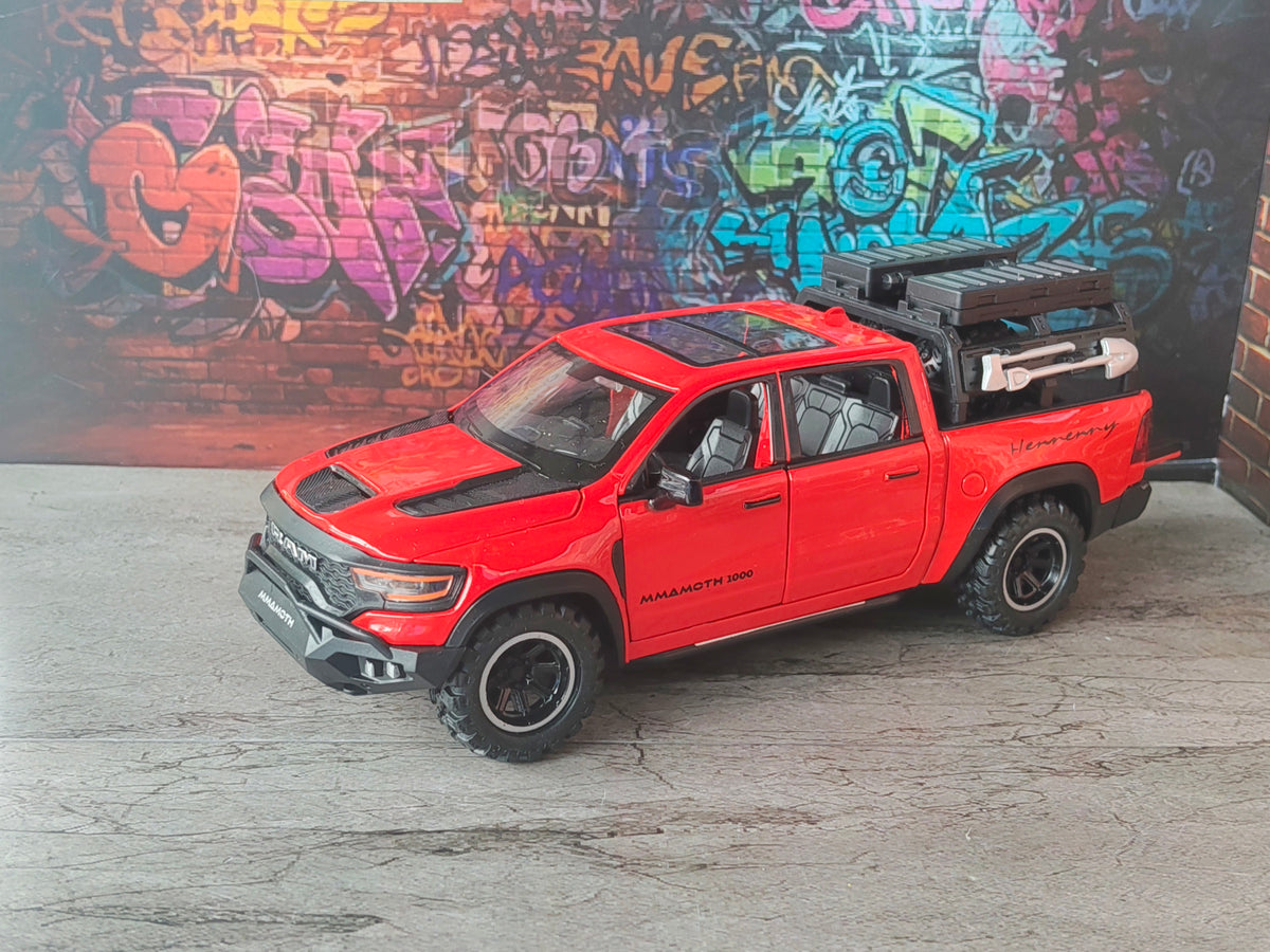 NO:28 RAM MAMMOTH 1:32 SCALE